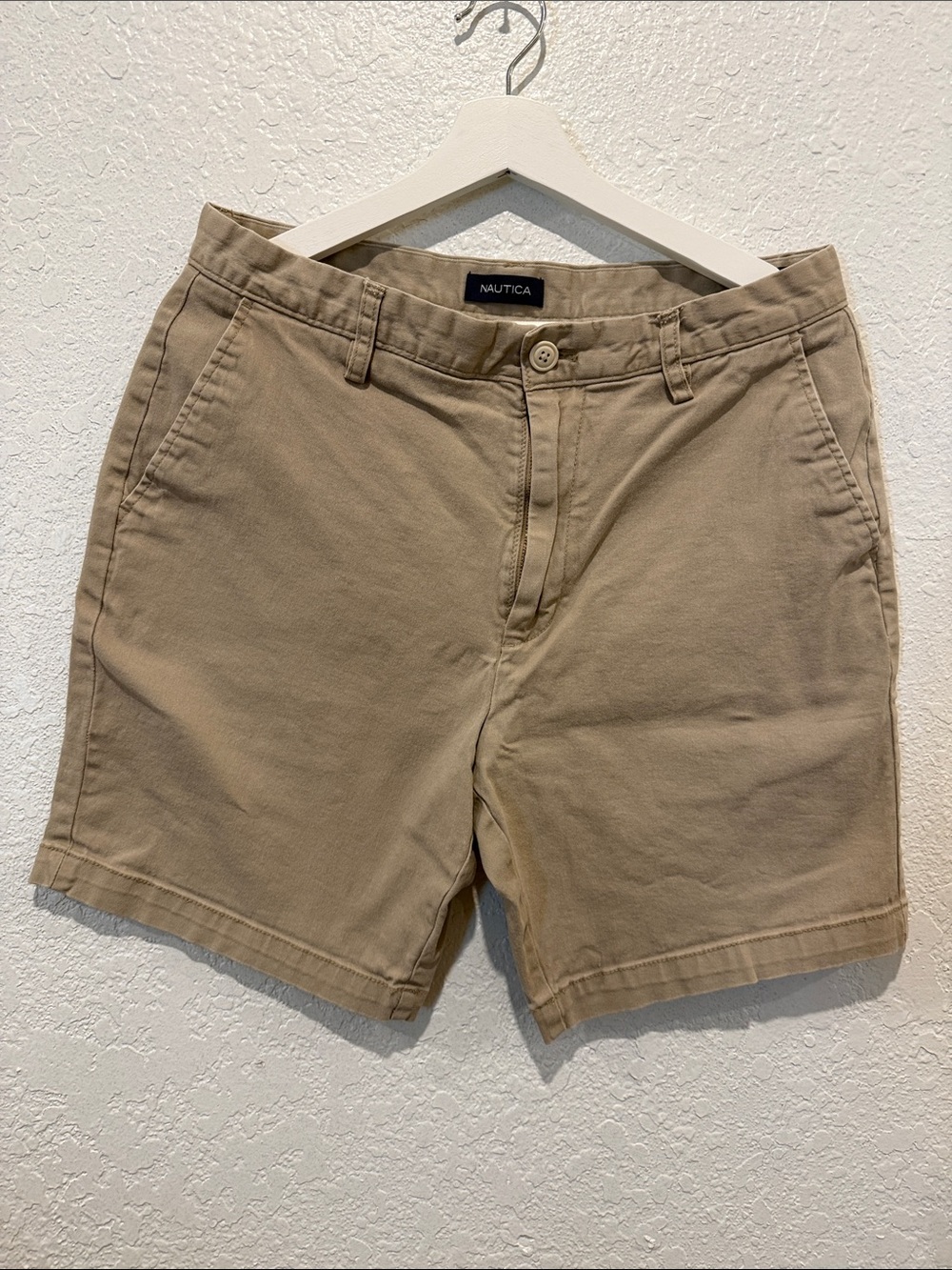 Nautica Men's Tan Flat-Front Chino Shorts